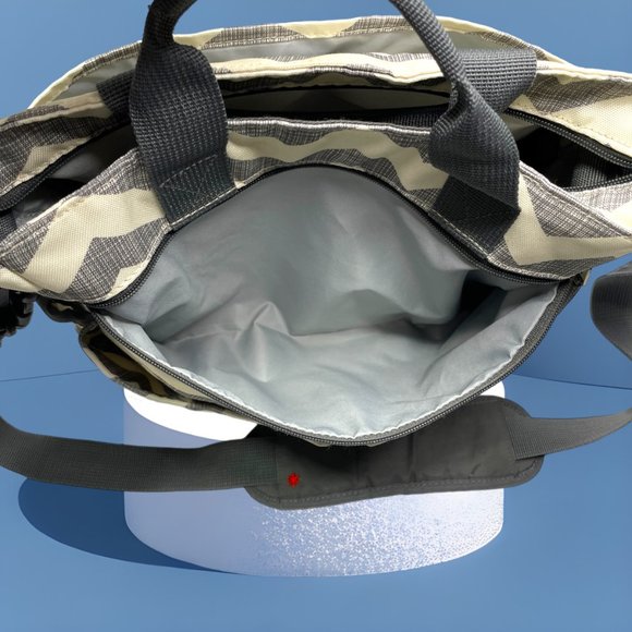 SKIP HOP Gray Chevron Diaper‎ Messenger Duo Signature Bag Tote Stroller Shoulder - Picture 6 of 11